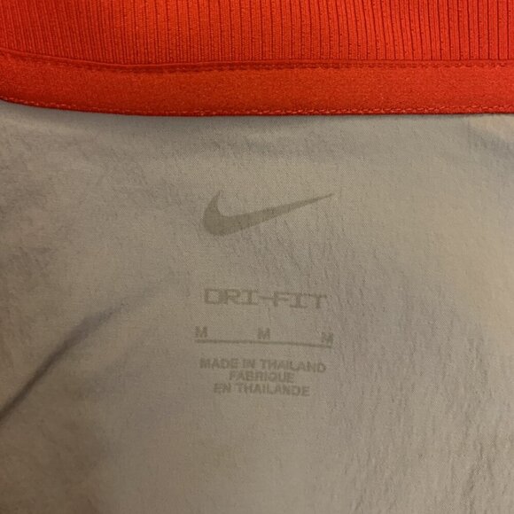 Nike Womens Liverpool FC Full Zip Soccer Track Jacket Size M - Medium - NWT $110 - Picture 11 of 12